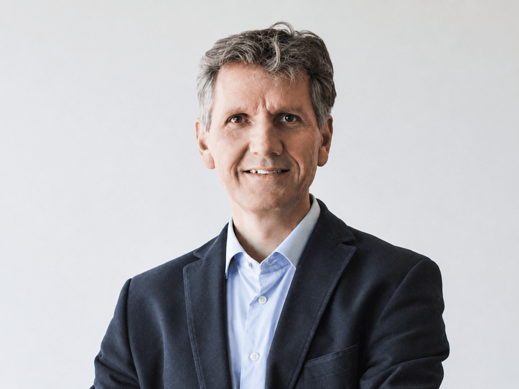 NIL Technology (NILT), Ulrich Quaade